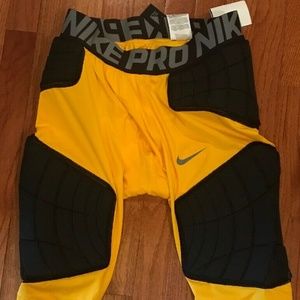 nike pro combat basketball shorts